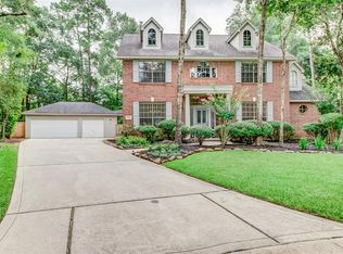 222 S Cochrans Green Cir, Spring, TX 77381