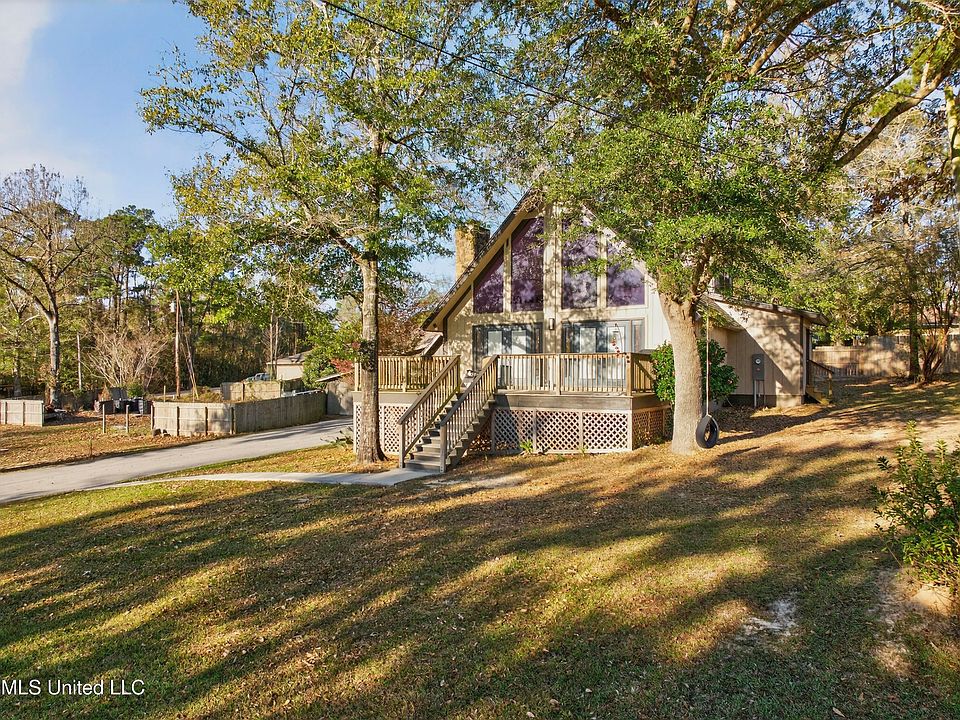 1st image of 6670 Ahekolo Cir