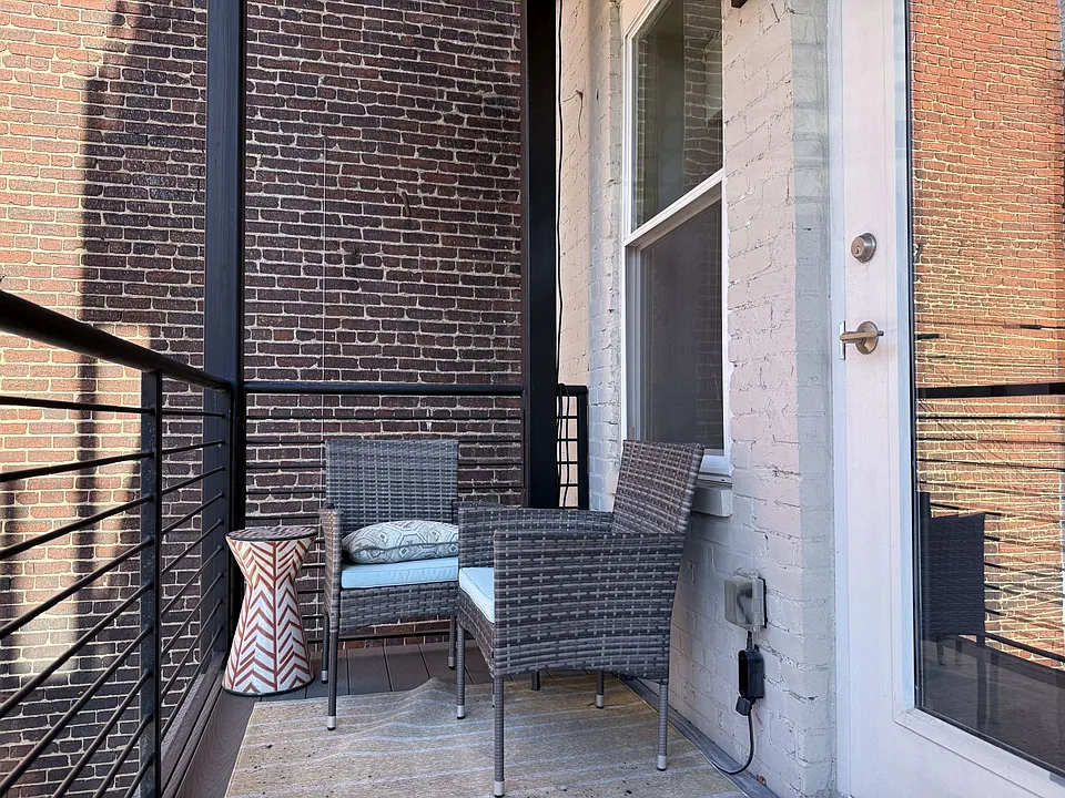 1814 N Capitol St NW #104