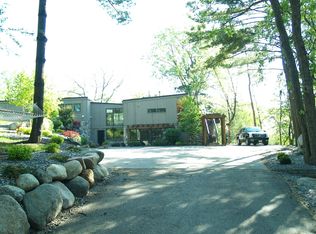 2530 Arbor Ct, Mendota Heights, MN 55120