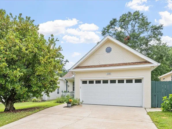 1520 China Grove Trl, Tallahassee, FL 32301
