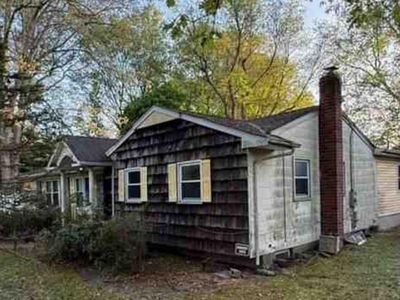 64 Brooksite Drive, Smithtown, NY, 11787