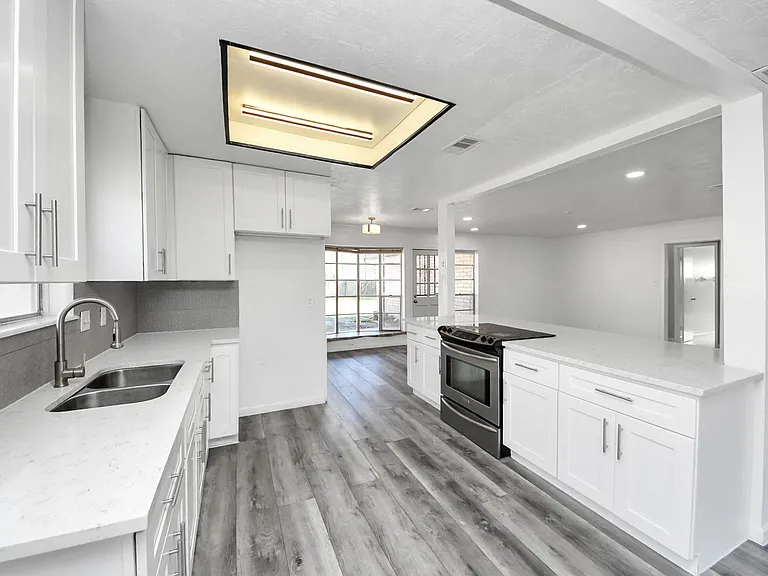 8011 La Roche Ln — Photo 19