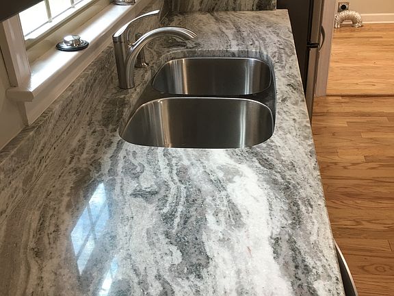 5th image of 4601 Old Woodland Dr