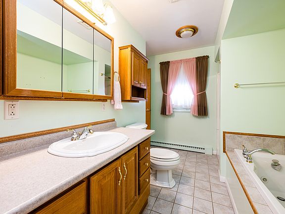 5th image of 2675 Paulmar Ave