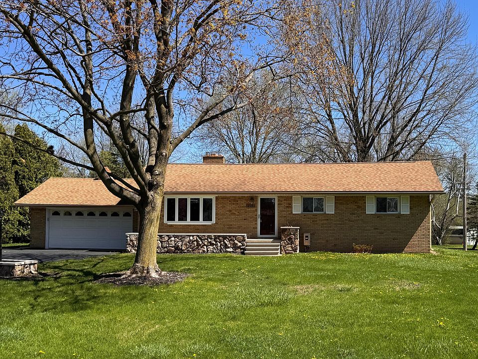 1st image of 219 Ottawa Dr