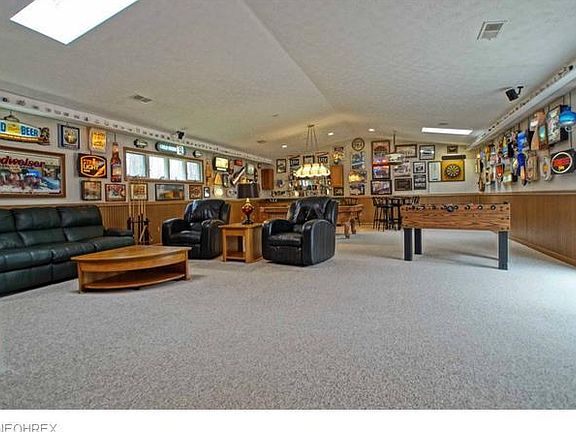 5th image of 9398 Kellogg Creek Dr