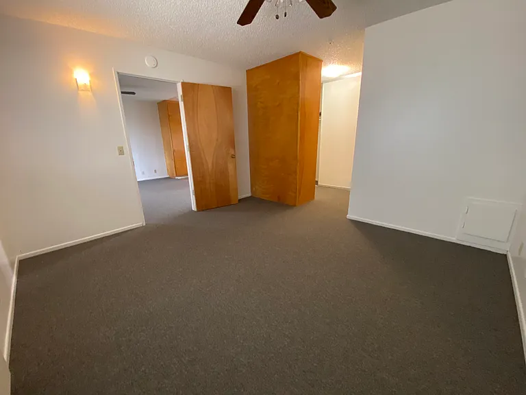 Halter Haven Apartments — Photo 8