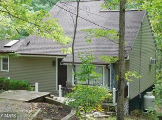 1058 Possum Hollow Trl, Gerrardstown, WV 25420