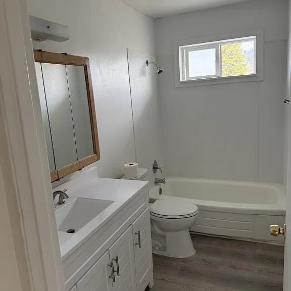 1104 Mill St #3 — Photo 4