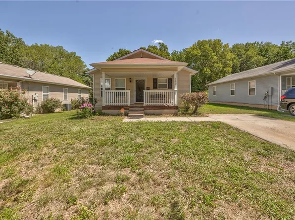 723 N Crysler Ave, Independence, MO 64050