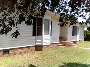 3201 Old Wire Rd W, Wallace, SC 29596