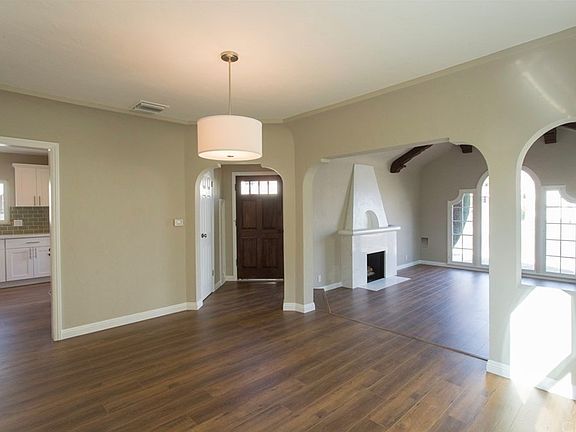 5th image of 1418 W 79th St
