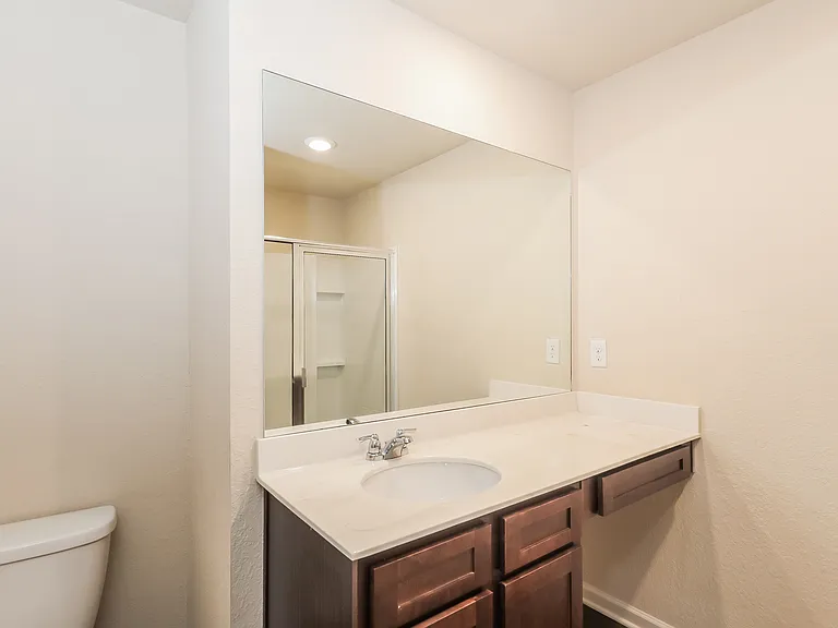 308 Highwood Ln — Photo 9
