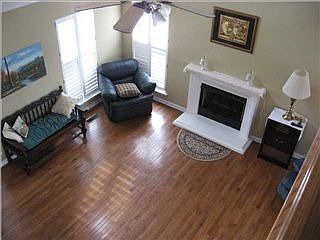 3rd image of 323 Stanford Dr