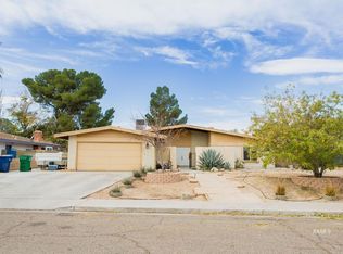 913 Sylvia Ave, Ridgecrest, CA 93555