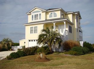 107 Seabreeze Ct, Manteo, NC 27954