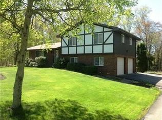 464 Orchard Terrace Dr, New Wilmington, PA 16142