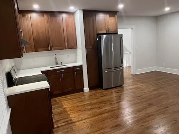 1 Fairview Ave, White Plains, NY 10603