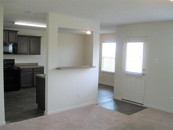 5th image of 12113 Seacrest Ln