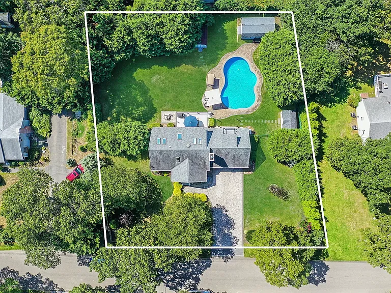 8 Paynes Ln — Photo 28
