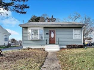 211 Clamer Rd, Ewing, NJ 08628