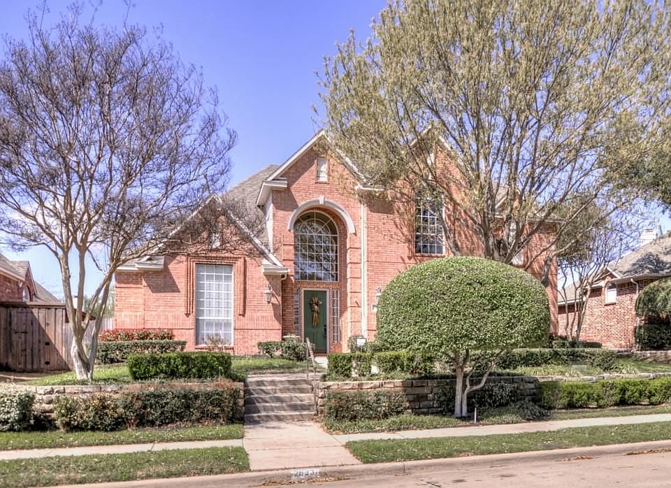 1st image of 2633 Millington Dr