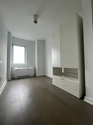 Rented by The Dermot Realty Management Company | media 29