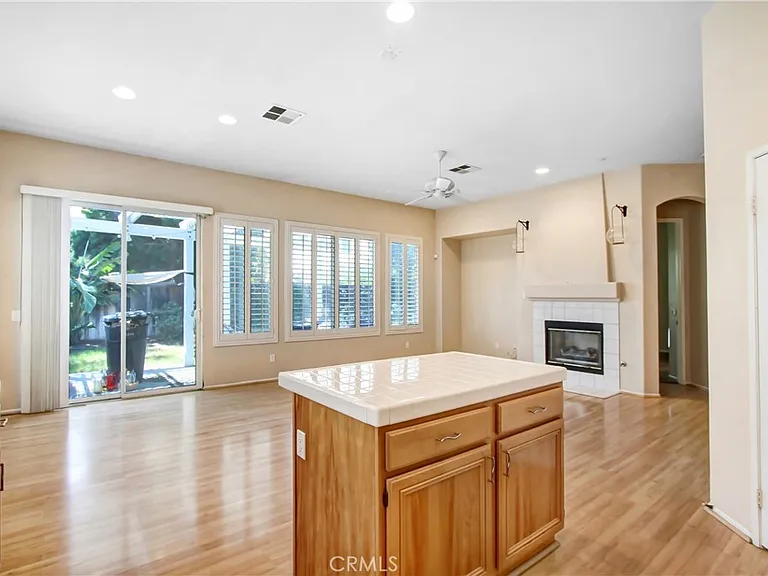 43183 Bassano Dr — Photo 6