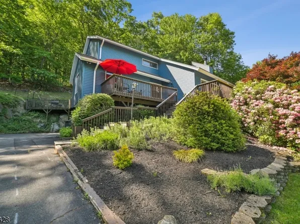 14 Lynn Dr, Byram Twp., NJ 07821