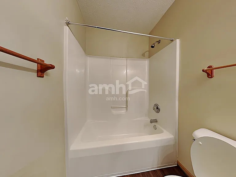 3370 Redbud Dr — Photo 15
