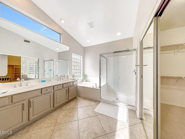 7311 E Wingspan Way — Photo 13
