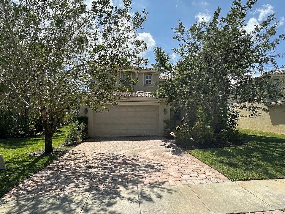 1st image of 2709 Pienza Circle