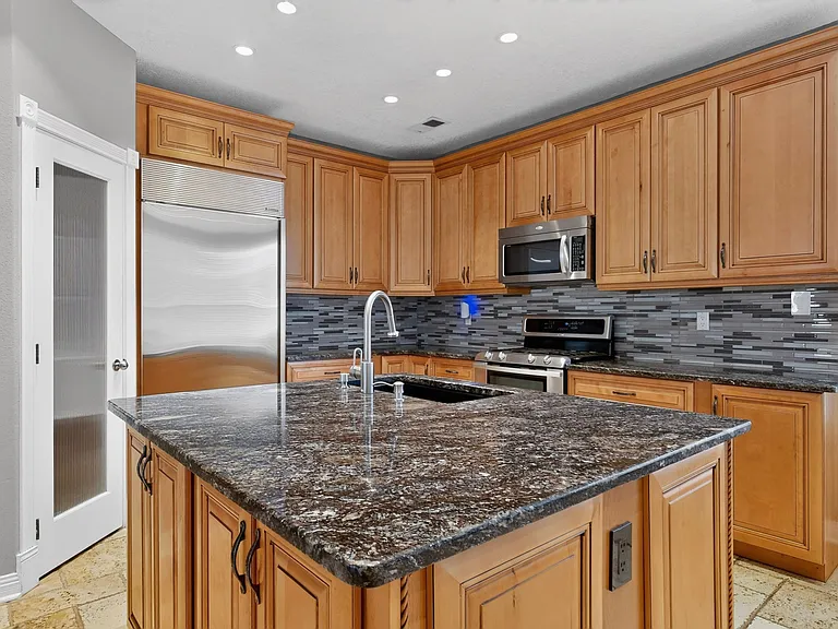 9715 Larnaca Rd NE — Photo 15