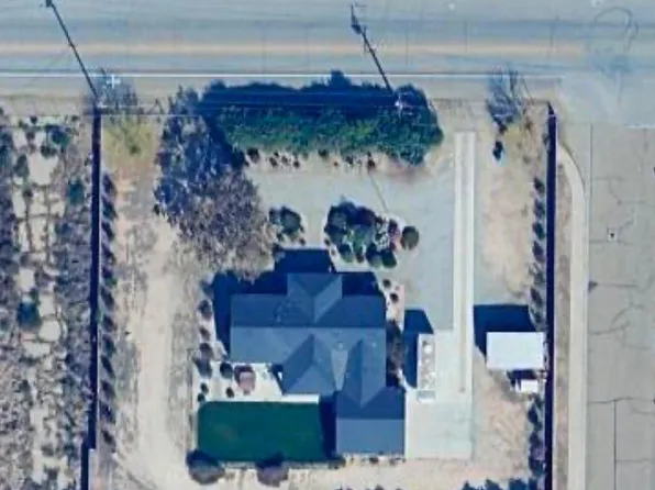 735 Petrol Rd, Bakersfield, CA 93308