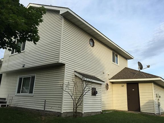 3rd image of 9049 Regent Pkwy