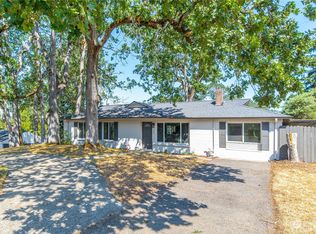 7901 Fairway Dr SW, Lakewood, WA