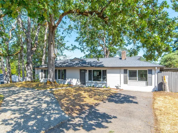7901 Fairway Drive SW, Lakewood, WA 98498