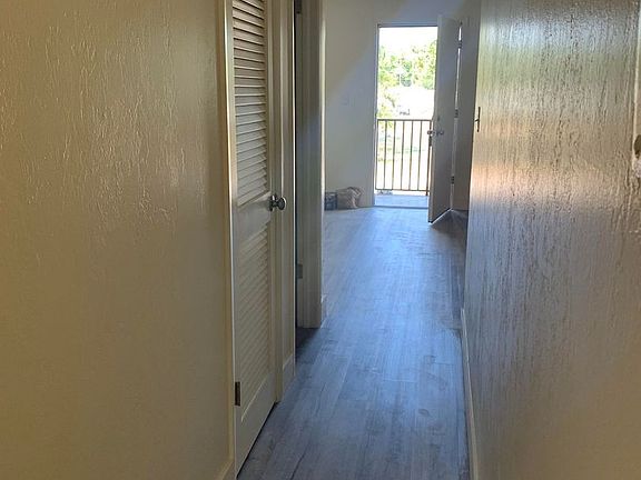 5th image of 2135 Virginia Ave APT 14