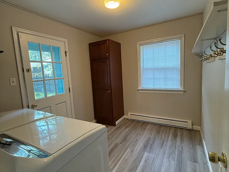 1616 Sainsbury Dr — Photo 10