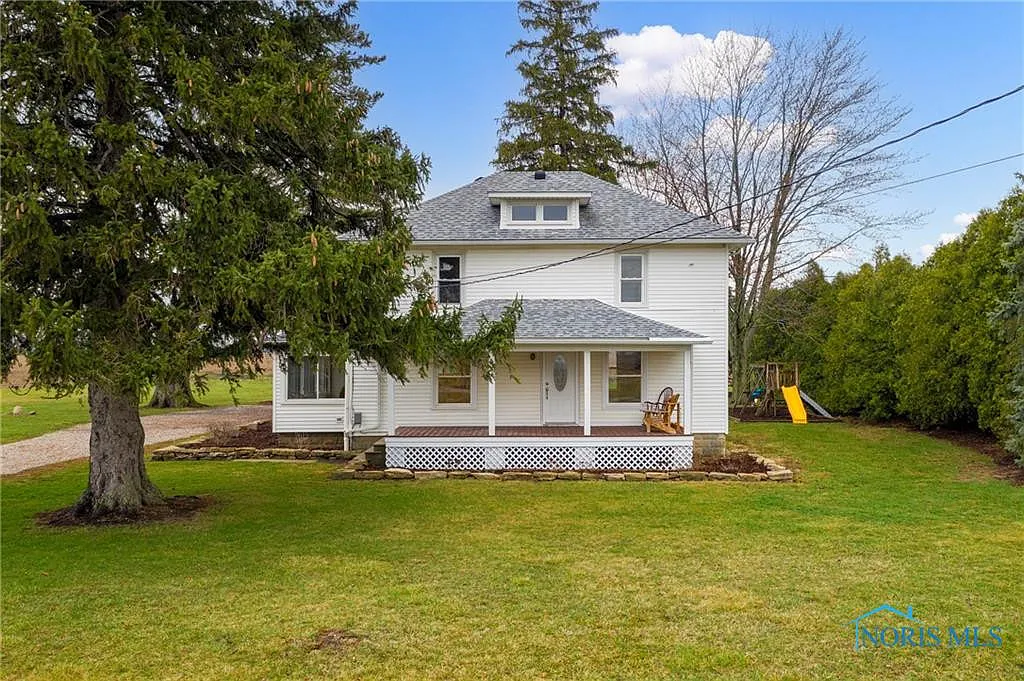 24261 Hull Prairie Rd photo 1