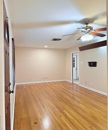 2nd image of 223 Middlebury Dr