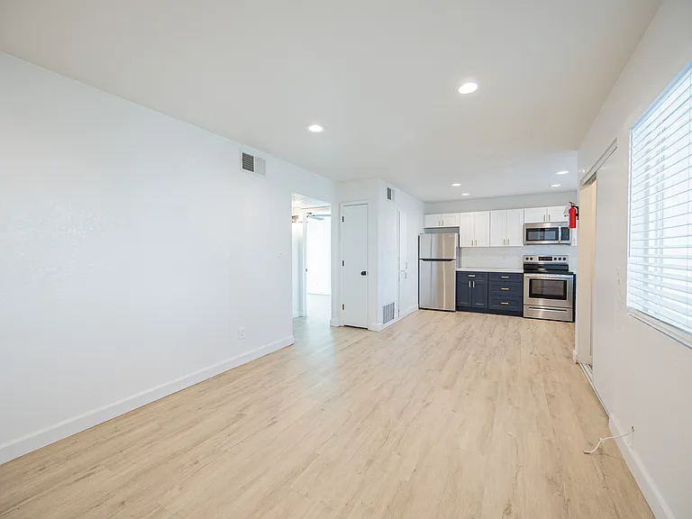 715 N 12th Ave, Phoenix Az — Photo 10
