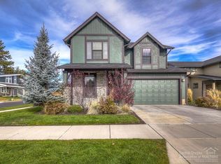 20770 SE Hollis Ln, Bend, OR 97702