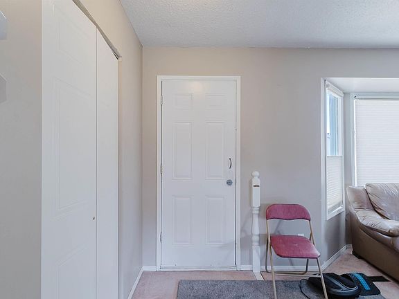 4th image of 10519 36a Ave NW