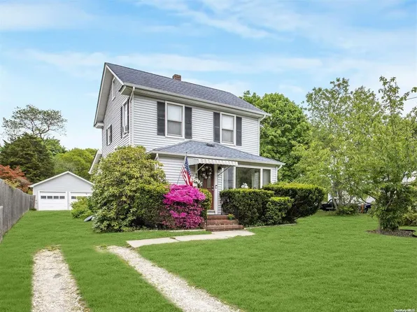 187 Falcon Avenue, Patchogue, NY 11772