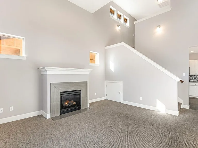 63135 NE Beaufort Ct — Photo 14