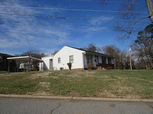 1st image of 2200 Hubert St