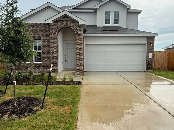 100 Camargue Dr, Hutto, TX 78634