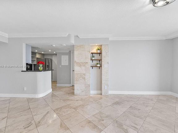 5th image of 770 Claughton Island Dr APT 2111
